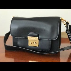 MK Black Medium Sloan Crossbody Leather Bag
